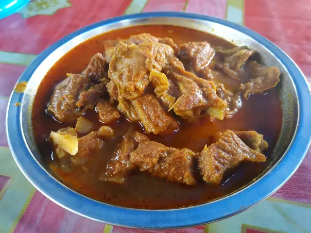 SAMBAL LOMEM