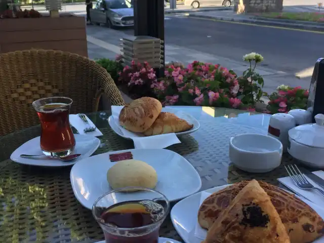 Angora Patisserie'nin yemek ve ambiyans fotoğrafları 2