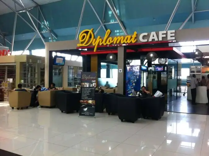 Diplomat Cafe