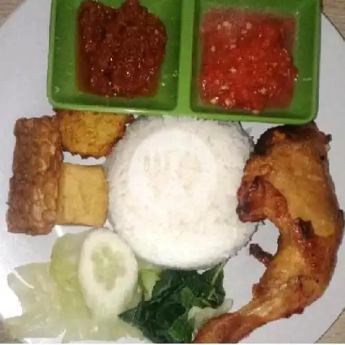 Gambar Makanan Awen Bangka Martabak & Terang Bulan, Denpasar 7