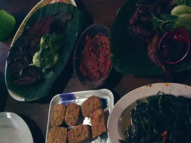 Gambar Makanan Warung Lesehan Rumadi 8