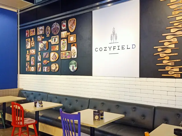 Gambar Makanan Cozyfield Cafe 7