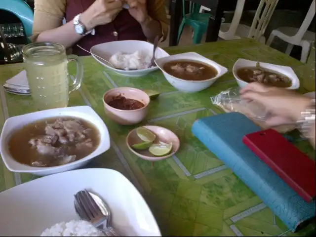 Gambar Makanan Sop Buntut & Iga Sapi Mbak Yeni 9