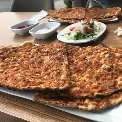 Çankaya Pide & Kebap