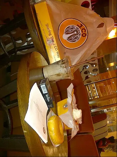 Gambar Makanan JCO plaza adorama kemang 15