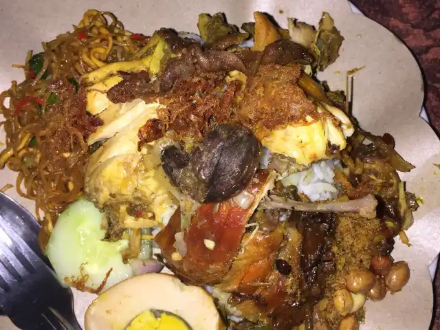 Gambar Makanan Nasi Bali Mek Juwel 9