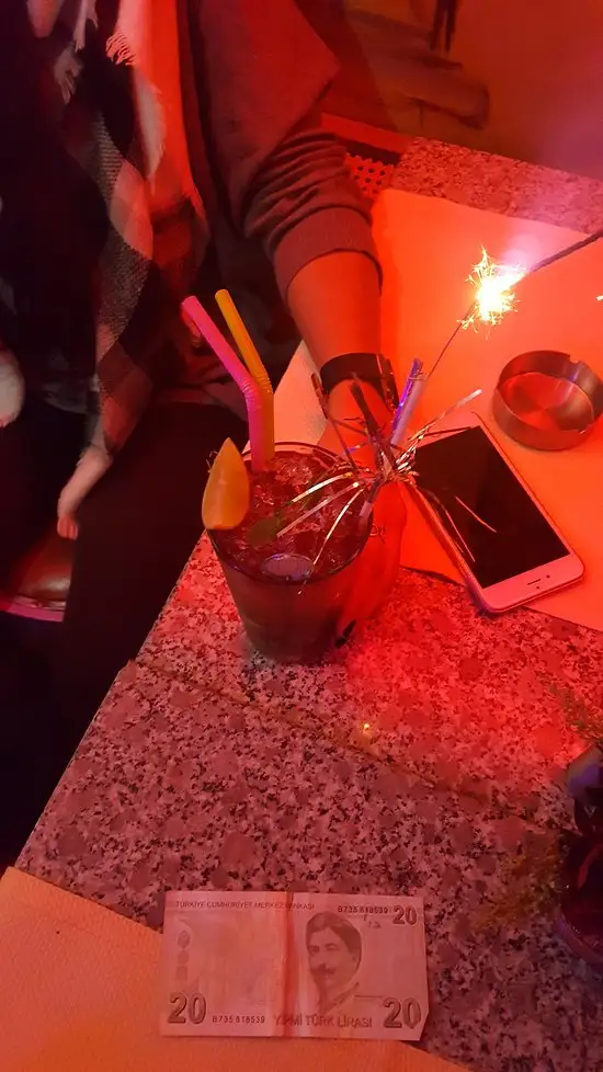 Jager Bar'nin yemek ve ambiyans fotoğrafları 12