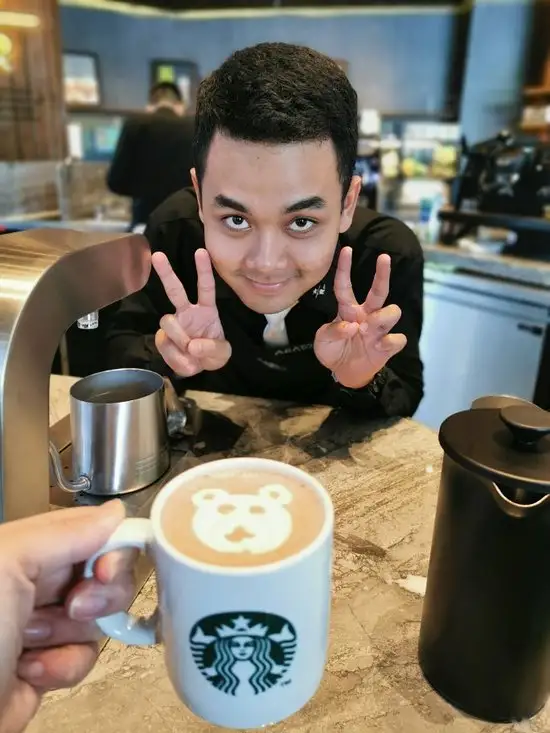 Gambar Makanan Starbucks Reserve Galaxy Mall 5