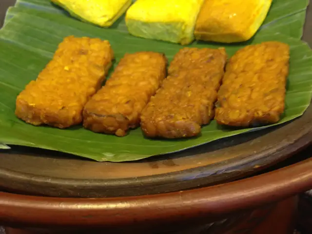 Gambar Makanan Ayam Bebek Luluran Pedas 2