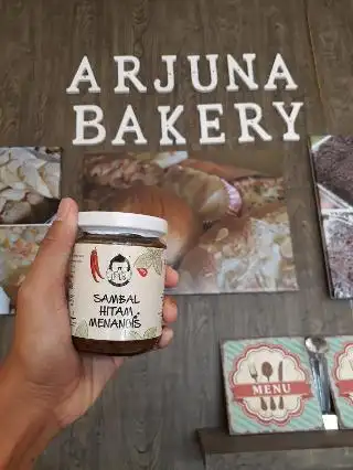Arjuna Bakery