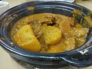 Curry Claypot Food Photo 1