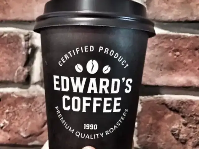 Chef Edward's Coffee'nin yemek ve ambiyans fotoğrafları 1
