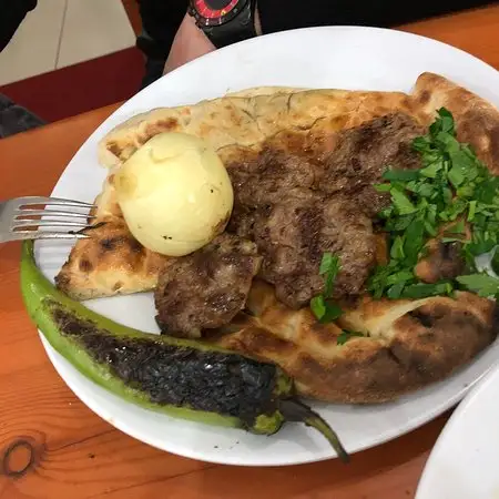 Meşhur Aksu Şimşek Köfte Piyaz'nin yemek ve ambiyans fotoğrafları 21