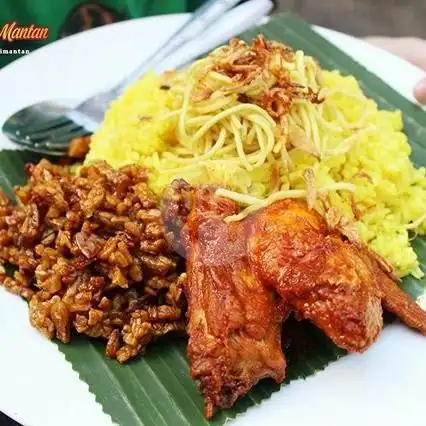 Gambar Makanan NASI KUNING IBU REZKI SINCE 2010 8