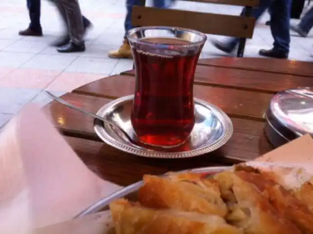 Kadıköy Merkez Börekçisi'nin yemek ve ambiyans fotoğrafları 36