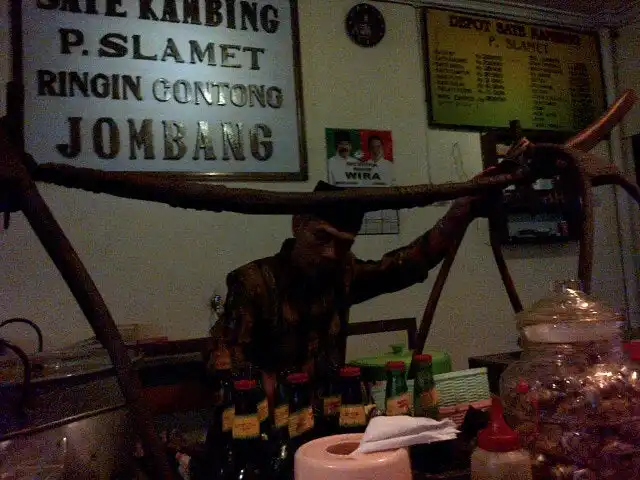 Gambar Makanan Sate Kambing Pak Slamet Ringin Contong 11