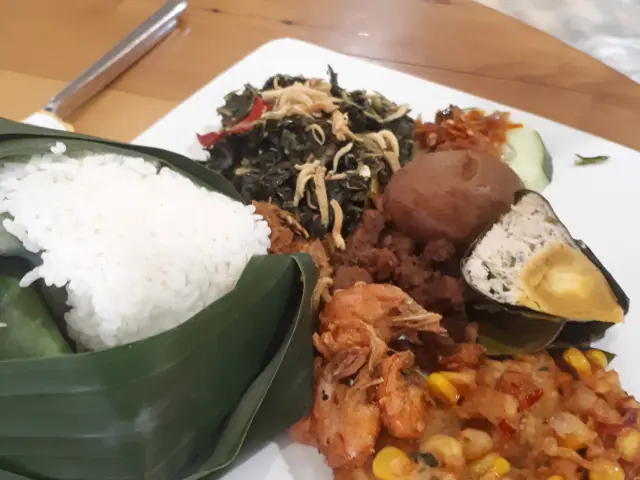 Gambar Makanan Hallo Surabaya 3