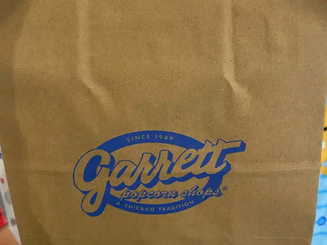 Garrett Popcorn Shops Food Photo 4