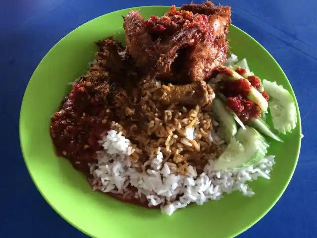 Nasi Ayam Dara Batu Muda Food Photo 14