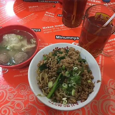 Gambar Makanan Bakmi Bangka Awat 10