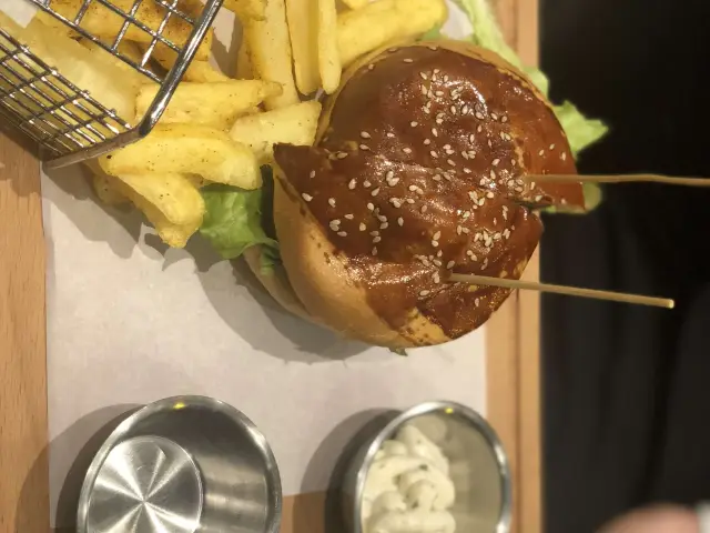 Mahal Burger'nin yemek ve ambiyans fotoğrafları 18