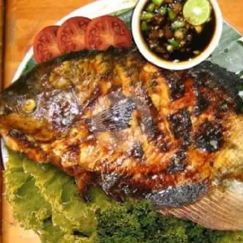 Gambar Makanan Ikan Bakar Mom S Soya, Simpang Bakaran Batu 15