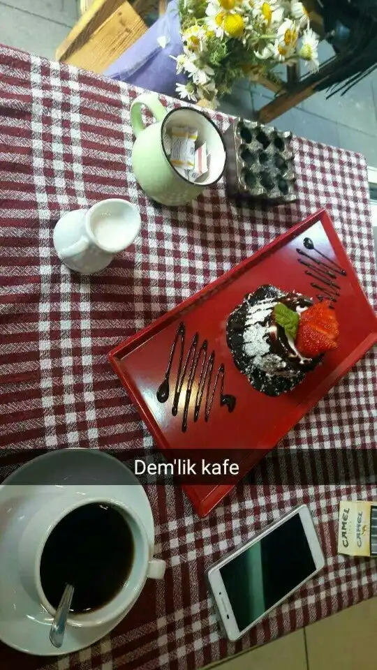 dem'lik cafe'nin yemek ve ambiyans fotoğrafları 3