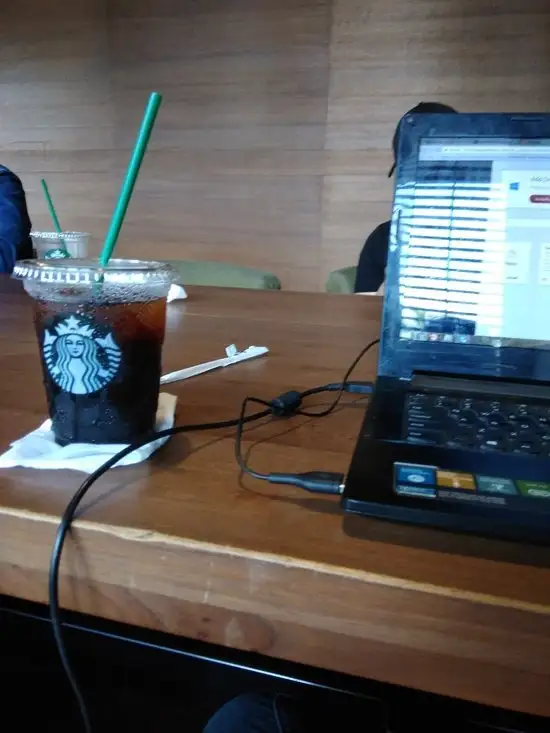 Starbucks Manado Town Square 3