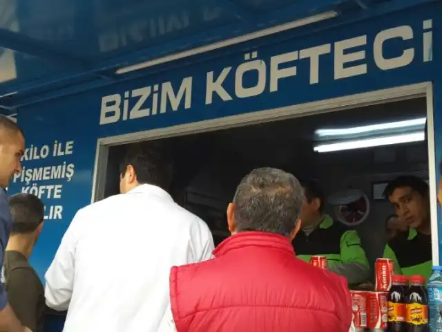 Bizim Köfteci Sokak Lezzeti'nin yemek ve ambiyans fotoğrafları 9