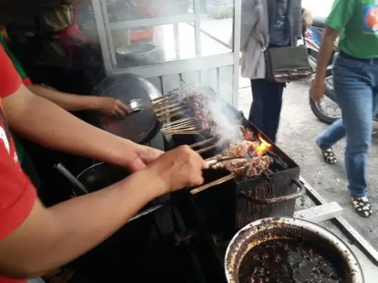 Gambar Makanan Sate Kambing dan Sate Buntel  Pak H. Kasdi 7