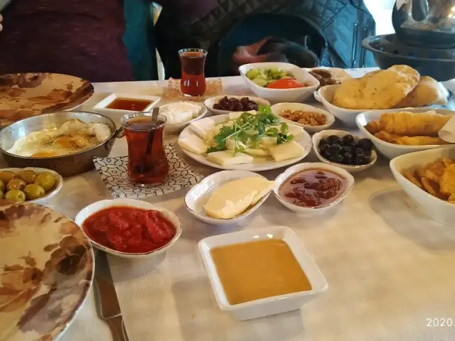 Misi Karşıyaka'nin yemek ve ambiyans fotoğrafları 4