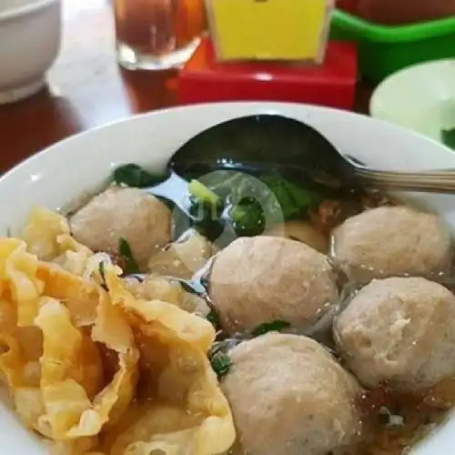Gambar Makanan Warung Soto Kwali Khas Solo Pak Ugeng, Demang Lebar Daun 4
