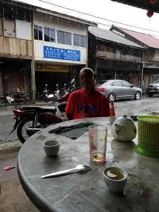 Restoran Yuen Her, Air Jernih, Kemasik, Trengganu