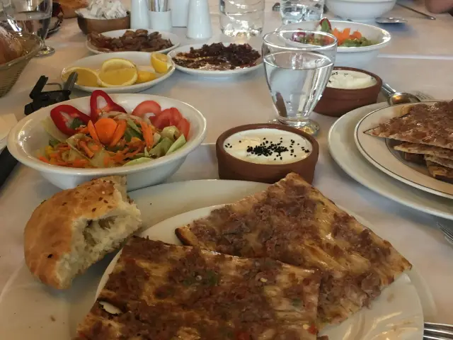 Nezih Konya Mutfağı'nin yemek ve ambiyans fotoğrafları 48