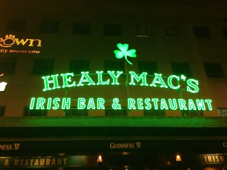 Healy Mac's Irish Bar & Restaurant