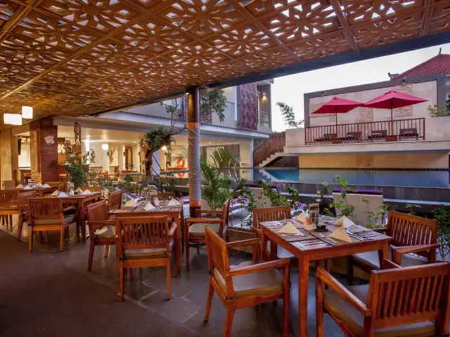 Gambar Makanan ManiManika Restaurant - Horison Seminyak Hotel 5