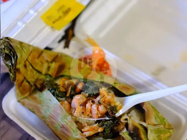 Gambar Makanan Nasi Bakar Hilap, Jl Pramuka No 29 18