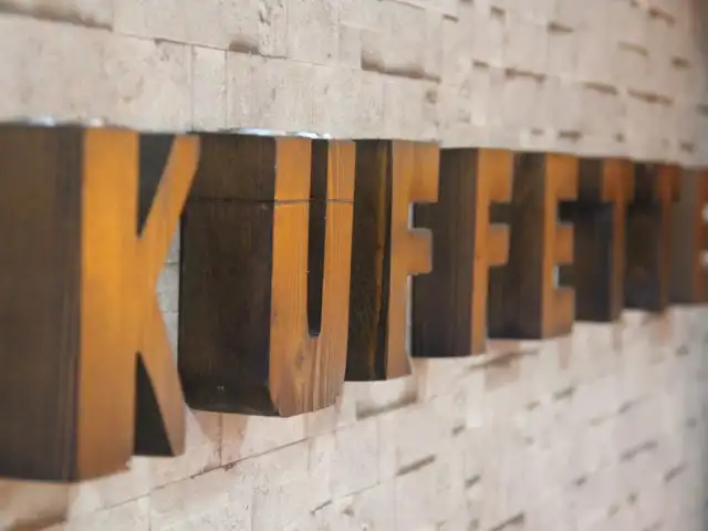 Kuffette'nin yemek ve ambiyans fotoğrafları 3