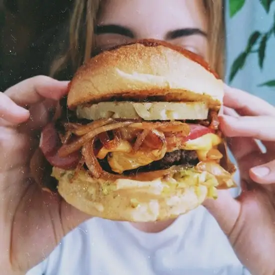 Fil Burger'nin yemek ve ambiyans fotoğrafları 1
