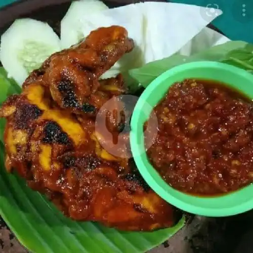 Gambar Makanan Ayam Penyet Saung Adiba 14