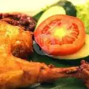 Gambar Makanan Ayam Kampung Goreng Kremes Bu Siti, Wonogiri Kota 1