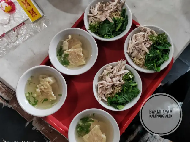 Gambar Makanan Bakmi Ayam Kampung Alek 7