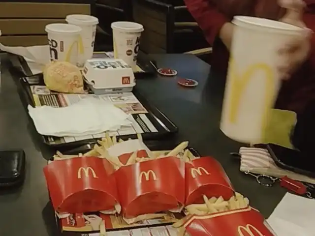 McDonald's (Drive-Thru)