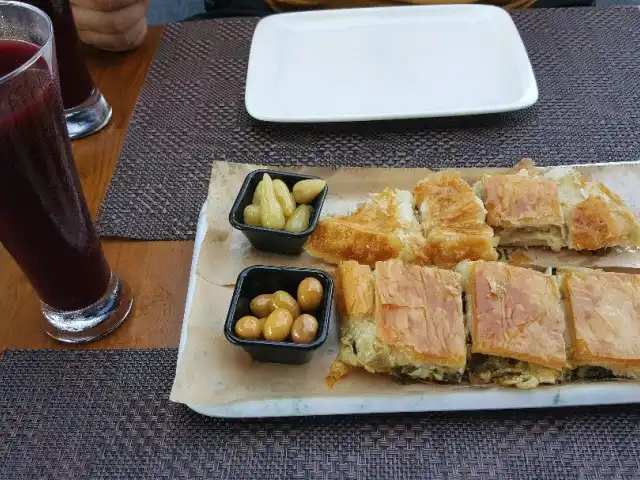 Levent Börek&Cafe'nin yemek ve ambiyans fotoğrafları 4