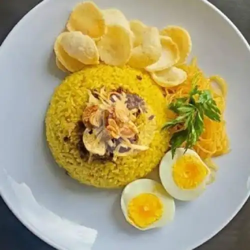 Gambar Makanan Nasi Kuning Salam Rasa Khas Jember, Tukad Cilincing 8