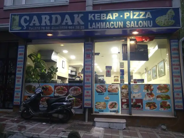 Çardak Kebap - Pizza - Lahmacun Salonu'nin yemek ve ambiyans fotoğrafları 4