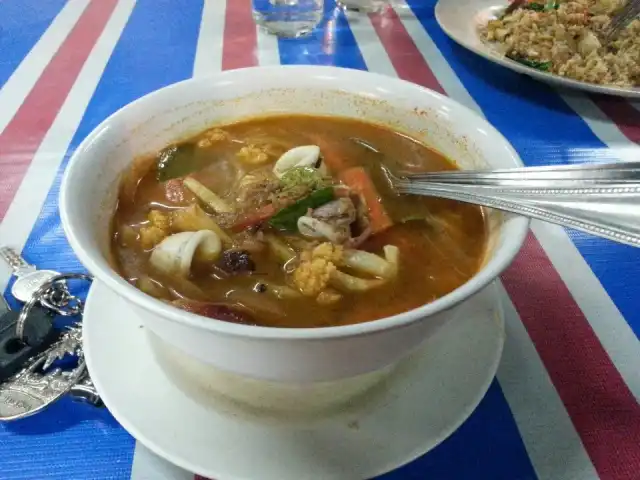 Man Tomyam Food Photo 6