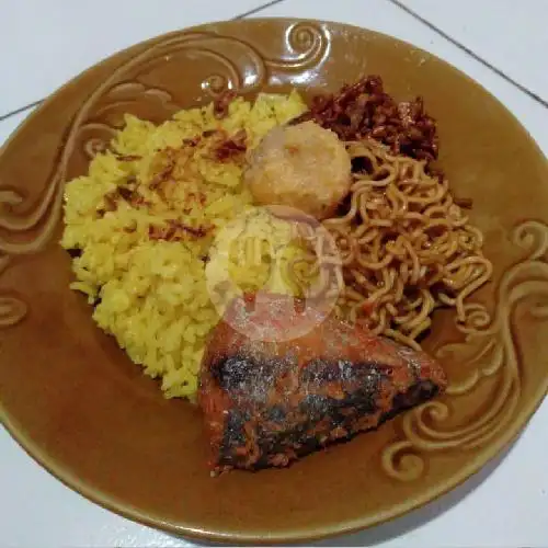 Gambar Makanan Nasi Kuning Unyil, Ujung Pandang 2