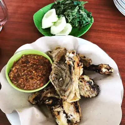 Depot Bintang Mawar Ayam Pedas