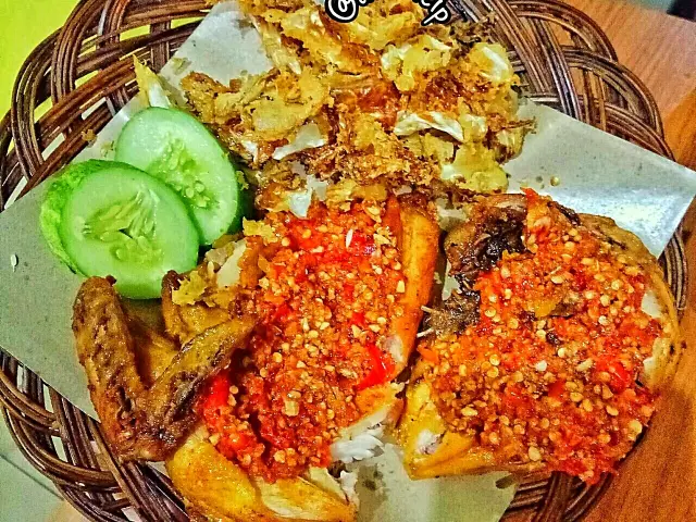 Gambar Makanan AyamGepukPakGembus 8